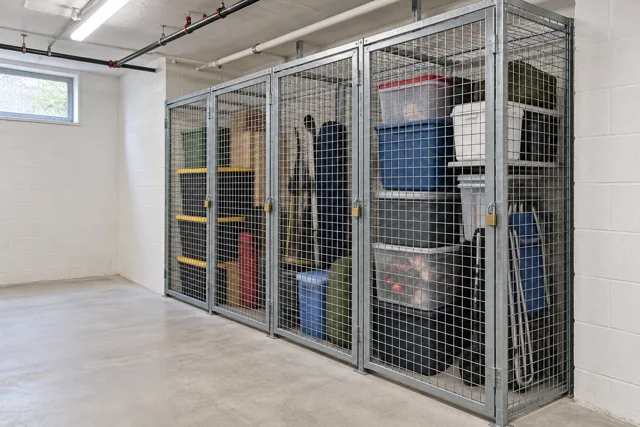 Tenant Storage Locker Sizes: Plan for the Items and the Aisle